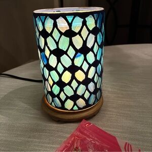 listing-status-banner